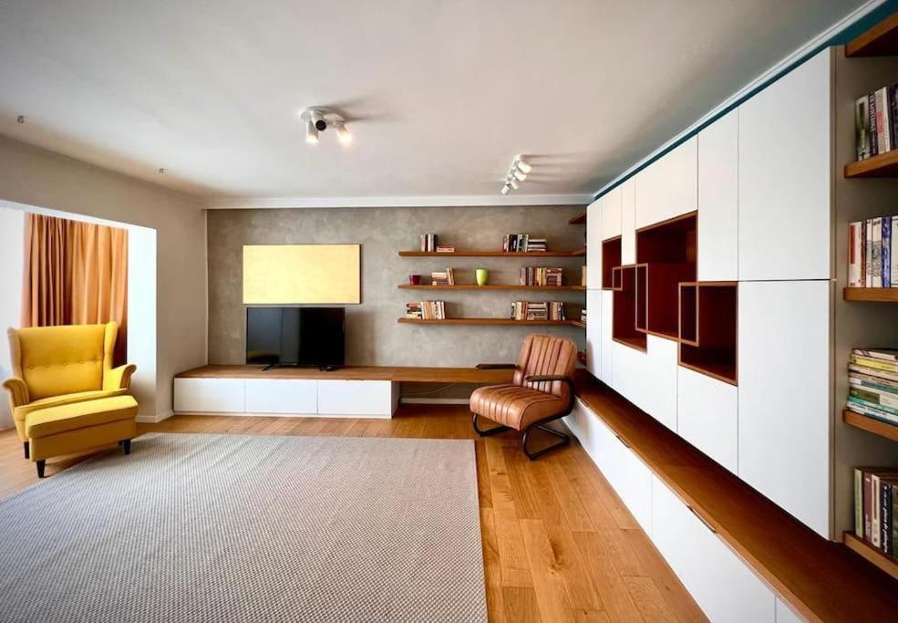 Bright And Modern Home Timisoara Exterior photo